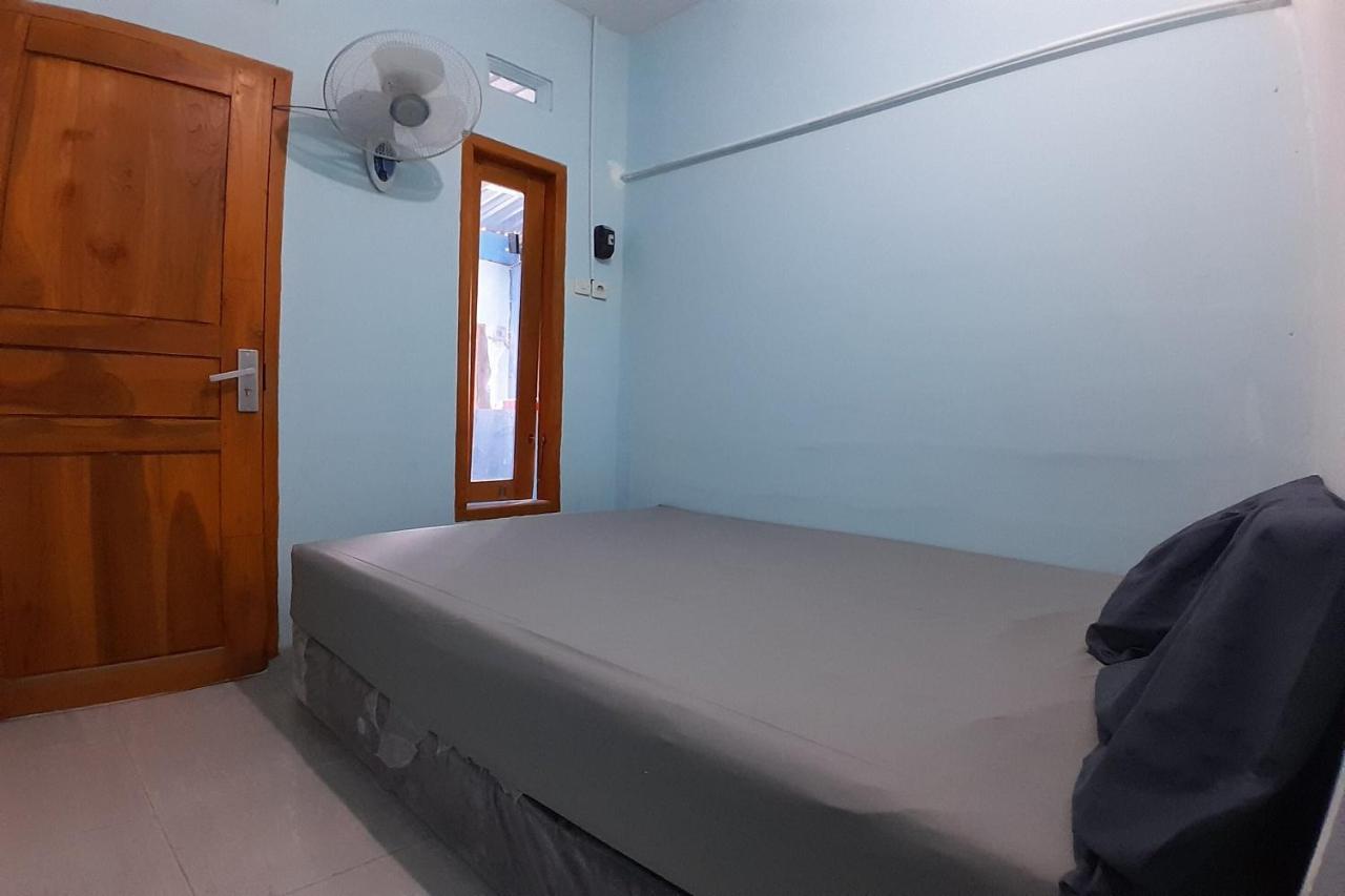 Spot On 93410 Wisma Bintang Jepara Εξωτερικό φωτογραφία